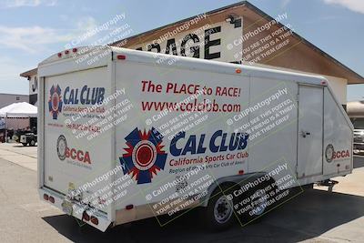 media/May-31-2025-CalClub SCCA (Sat) [[2c1a04e1ee]]/Around the Pits/